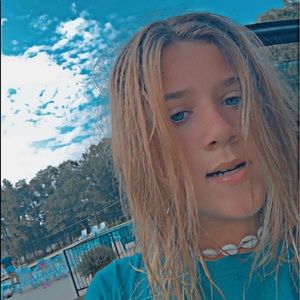 Meet your Posher, Kaylee